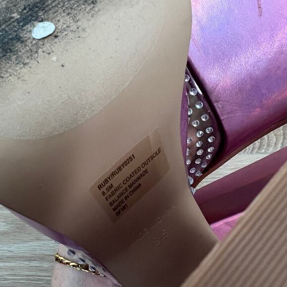 NEW $139 Steve Madden Ruby Pink Iridescent Platform Sandal - Picture 10 of 11